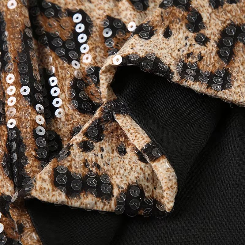 mini jupe leopard à paillette